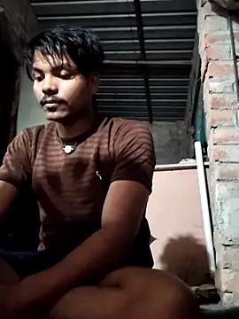Snapshot of luck00y chatting on July 2026 01:58:01 PM luck00y online show from July 2026 01:58:01 PM