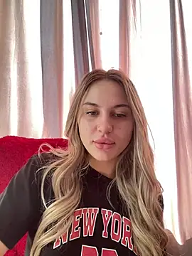 ScarlettMussee online show from April 2026 02:03:01 PM