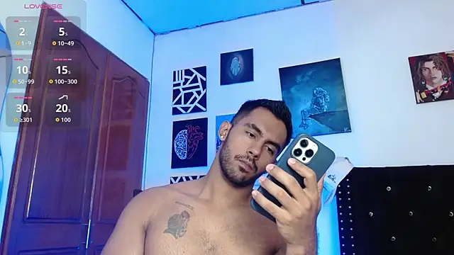 Snapshot of romanpearce_ chatting on July 2026 08:47:02 PM romanpearce online show from July 2026 08:47:02 PM