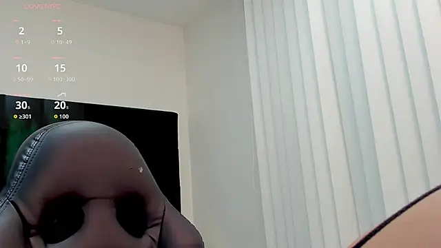 AfroditaVega  online show from April 2026 06:01:02 PM