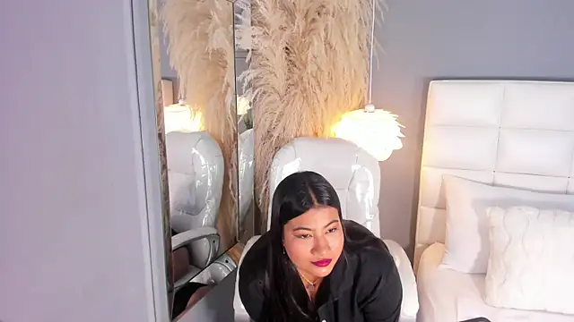 EmilyDrak online show from March 2026 04:18:01 AM