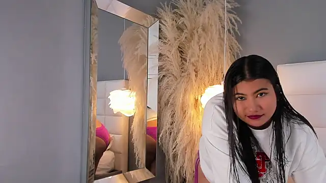 EmilyDrak online show from March 2026 08:37:02 AM