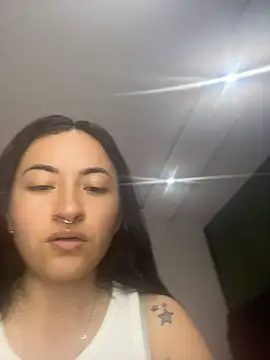 Snapshot of kimberly_peter chatting on May 2026 11:21:01 PM kimberly peter online show from May 2026 11:21:01 PM