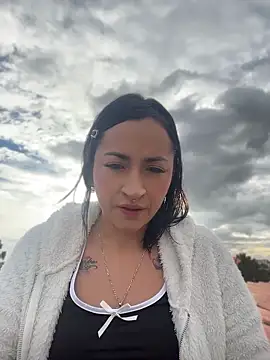 Snapshot of kimberly_peter chatting on June 2026 10:15:01 PM kimberly peter online show from June 2026 10:15:01 PM