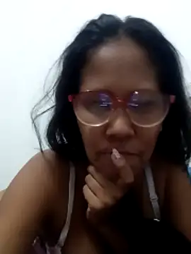 Karen La Flaca online show from April 2026 07:44:01 PM