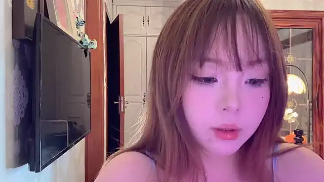 thelittlexx online show from May 2026 12:02:01 PM