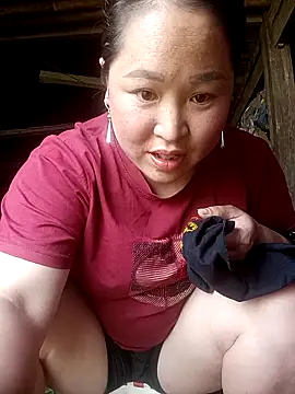 Snapshot of Smile-x chatting on April 2026 03:56:01 AM Smile-x online show from April 2026 03:56:01 AM