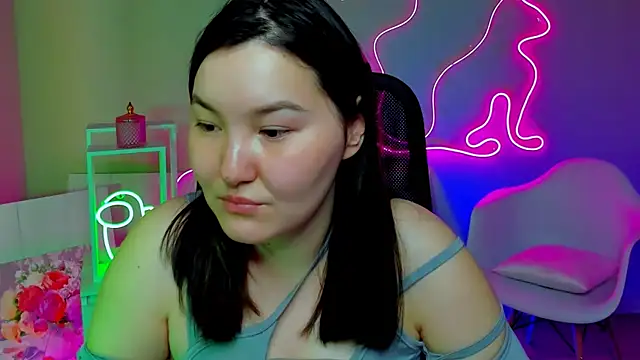 CamilaMartiez online show from March 2026 01:00:01 PM