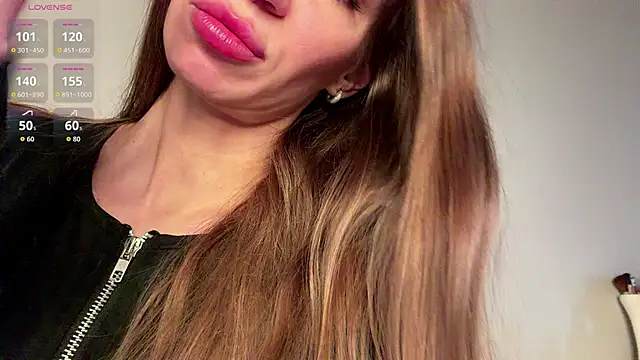 OdetteTrentinella online show from May 2026 06:11:01 AM