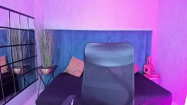 Antoniajblair online show from April 2026 11:12:01 AM