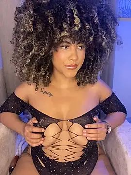 Snapshot of Kendra_curly chatting on June 2026 03:44:01 AM Kendra curly online show from June 2026 03:44:01 AM