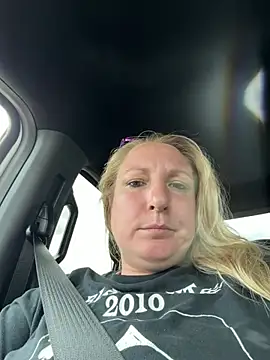 Snapshot of sweetkacibaby chatting on April 2026 06:47:01 PM sweetkacibaby online show from April 2026 06:47:01 PM