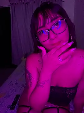 bellakaterin online show from March 2026 03:50:01 AM