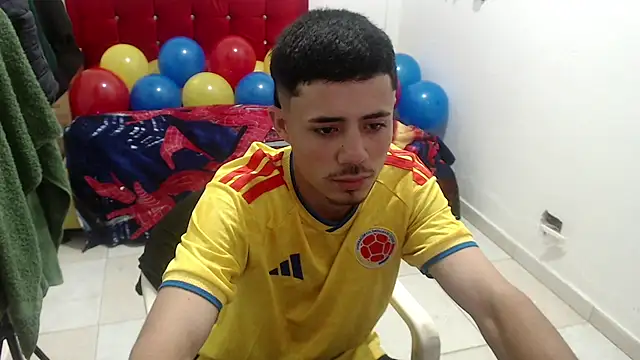 Snapshot of Jairito_989 chatting on July 2026 08:04:02 PM Jairito 989 online show from July 2026 08:04:02 PM