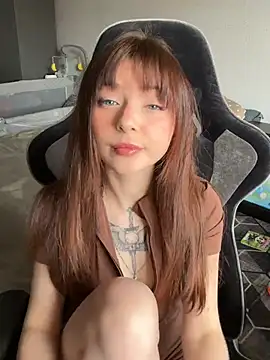 tiny dreamer online show from April 2026 09:51:02 AM