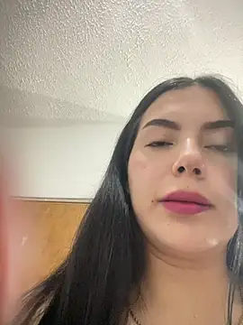 Cami olarte online show from May 2026 05:47:01 AM