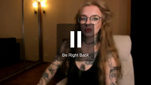 Snapshot of harley_kimm chatting on May 2026 05:12:01 AM harley kimm online show from May 2026 05:12:01 AM