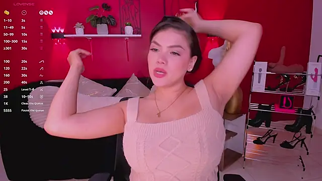 Snapshot of Sofia_Velvetx chatting on May 2026 02:44:02 PM Sofia Velvetx online show from May 2026 02:44:02 PM