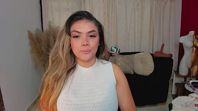 Snapshot of Sofia_Velvetx chatting on June 2026 02:23:02 PM Sofia Velvetx online show from June 2026 02:23:02 PM