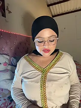 Snapshot of Marian_fadel chatting on July 2026 01:30:01 PM Marian fadel online show from July 2026 01:30:01 PM