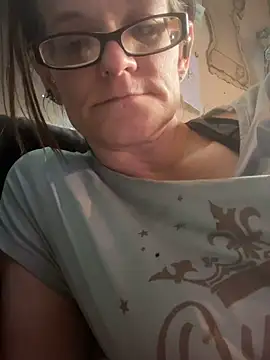 Casidy1 online show from April 2026 07:59:01 PM