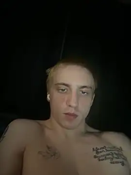 Snapshot of Downsetz chatting on April 2026 07:20:02 AM Downsetz online show from April 2026 07:20:02 AM