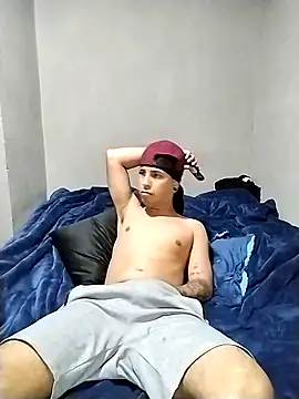 Snapshot of Hades_24 chatting on March 2026 04:23:01 AM Hades 24 online show from March 2026 04:23:01 AM