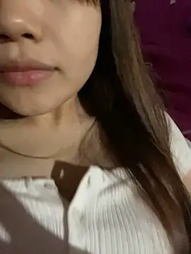 Snapshot of -Vaci- chatting on April 2026 01:41:01 PM -Vaci- online show from April 2026 01:41:01 PM