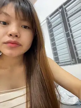 -Vaci- online show from April 2026 02:01:02 PM