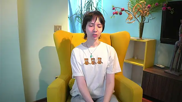 Snapshot of NgaSiddiqi chatting on March 2026 09:43:01 AM NgaSiddiqi online show from March 2026 09:43:01 AM