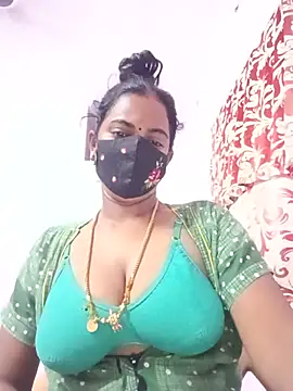 Snapshot of tamilratchasii chatting on July 2026 04:39:01 AM tamilratchasii online show from July 2026 04:39:01 AM