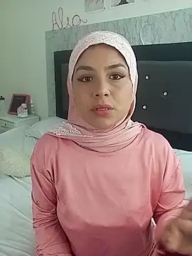 Snapshot of alia_asad chatting on April 2026 02:07:01 PM alia asad online show from April 2026 02:07:01 PM