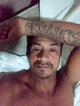 Snapshot of Morales2205 chatting on March 2026 04:01:02 AM Morales2205 online show from March 2026 04:01:02 AM