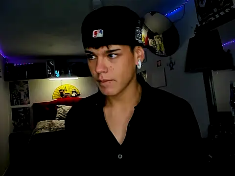 Snapshot of Keff_andrew34 chatting on April 2026 11:22:02 AM Keff andrew34 online show from April 2026 11:22:02 AM