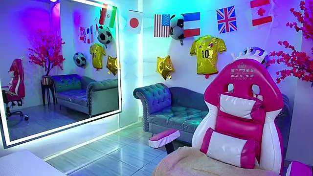 Palmer foxx online show from June 2026 09:14:01 AM