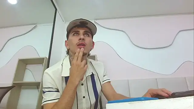 DanntheStiff online show from May 2026 05:09:01 PM