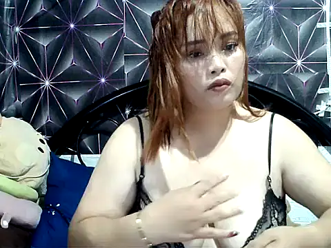 Snapshot of Hugeboobies69 chatting on July 2026 02:42:02 PM Hugeboobies69 online show from July 2026 02:42:02 PM