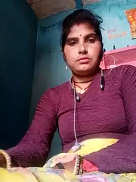 Sapnaroy1213 online show from June 2026 07:33:02 AM