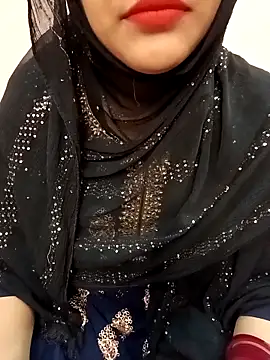 Snapshot of Miss_Noor__ chatting on April 2026 07:28:01 AM Miss Noor online show from April 2026 07:28:01 AM