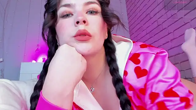 NatalForsy online show from May 2026 10:31:02 AM