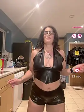 Snapshot of IvyBelleMilf chatting on April 2026 09:02:02 PM IvyBelleMilf online show from April 2026 09:02:02 PM