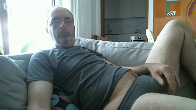 Snapshot of prack1965 chatting on June 2026 07:21:02 AM prack1965 online show from June 2026 07:21:02 AM