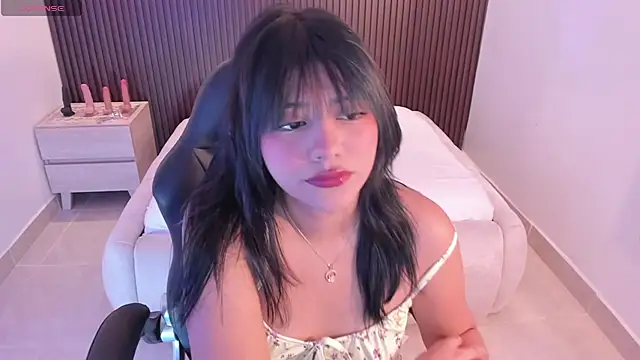 MILLYEVANS1 online show from May 2026 03:11:02 AM