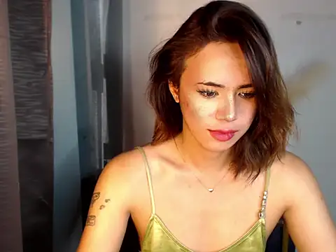 Snapshot of _Flirtyprincess_ chatting on June 2026 11:40:02 PM Flirtyprincess online show from June 2026 11:40:02 PM