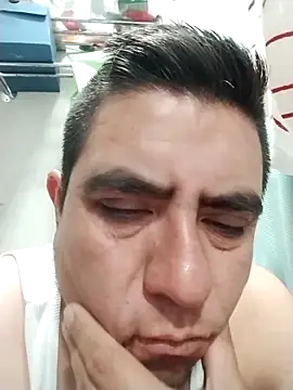Manuel3910 online show from May 2026 06:19:02 AM