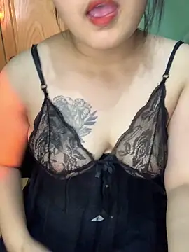 AngelaLuisaaTT online show from April 2026 04:12:02 PM