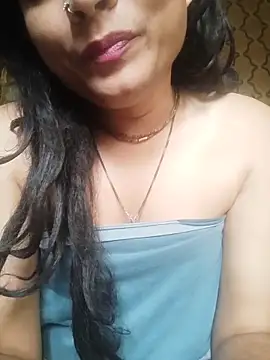 SweetTsAngel online show from May 2026 03:01:02 AM