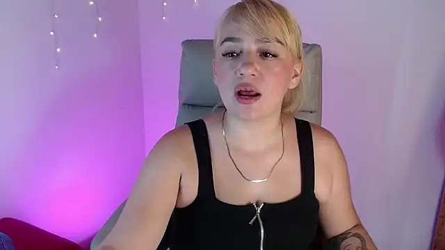 Carolina 2403 online show from May 2026 07:43:02 PM