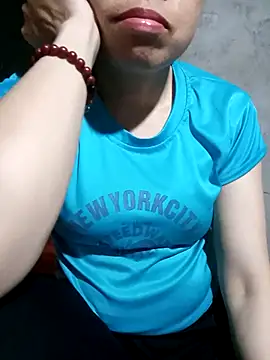 Snapshot of Vily-lonely chatting on April 2026 12:32:02 PM Vily-lonely online show from April 2026 12:32:02 PM