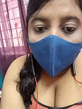 Tami-sonia online show from March 2026 06:14:01 AM